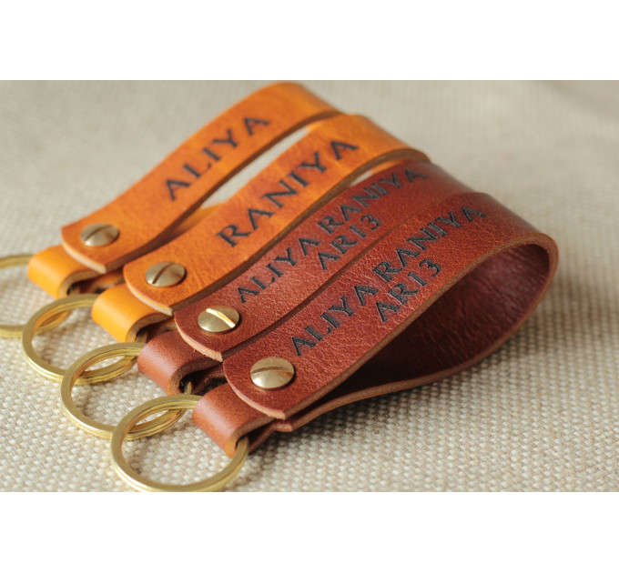 Personalized Leather Keychains - Unique Gifts for Every Occasion