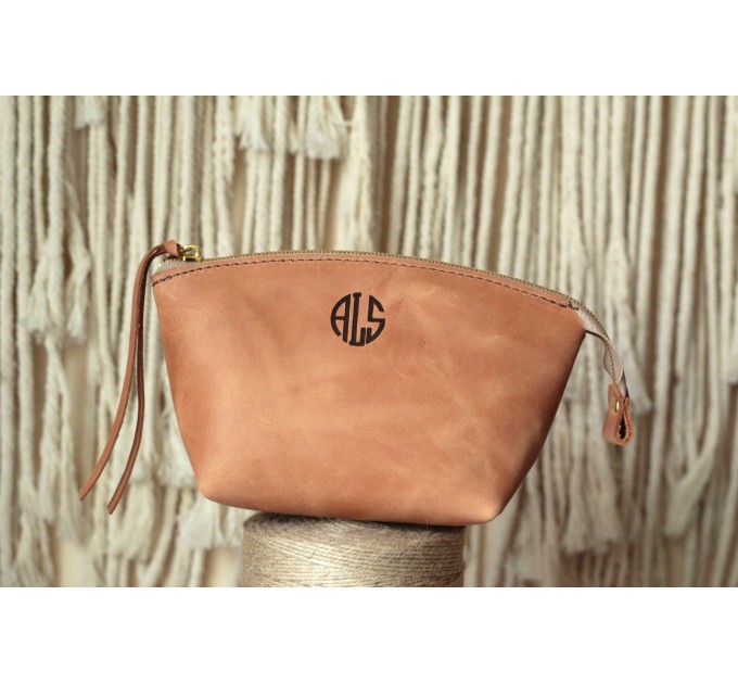 Chic Leather Cosmetic Bags 