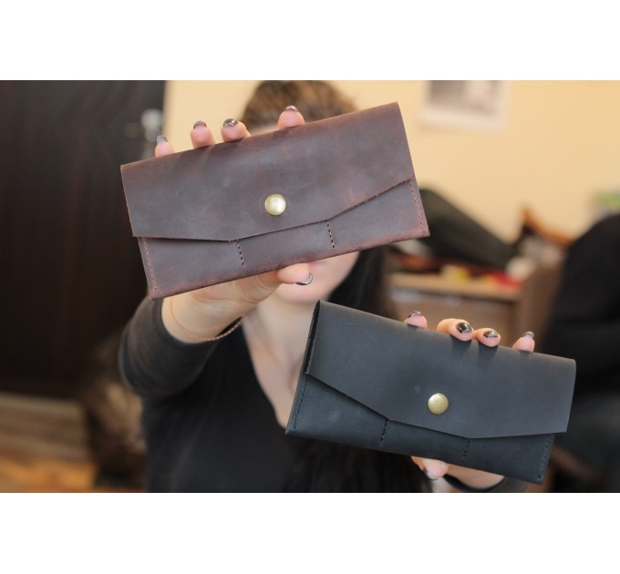 Stylish and practical Women's Bifold Wallet for modern women