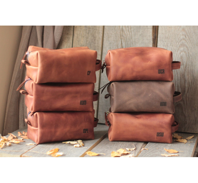 Leather Dopp Kits for Stylish Travelers