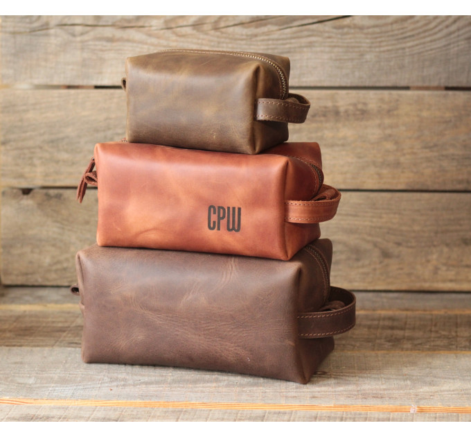 Leather Dopp Kits for Stylish Travelers