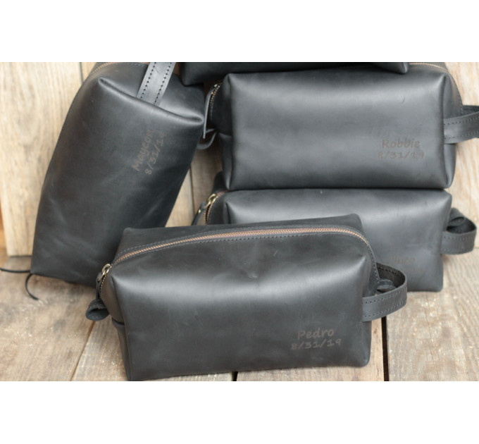 Leather Dopp Kits for Stylish Travelers