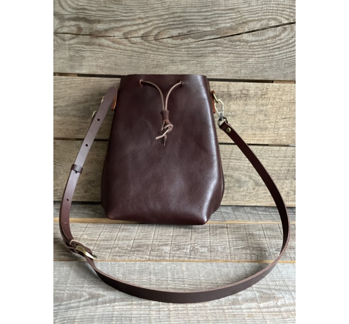 Leather Bucket Bags Effortless Elegance and Functionality