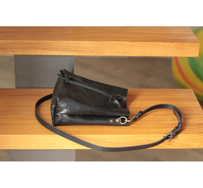 Leather Bucket Bags Effortless Elegance and Functionality